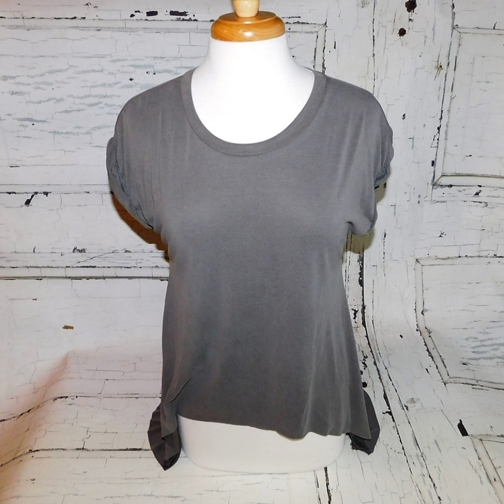 Slit Back Tee